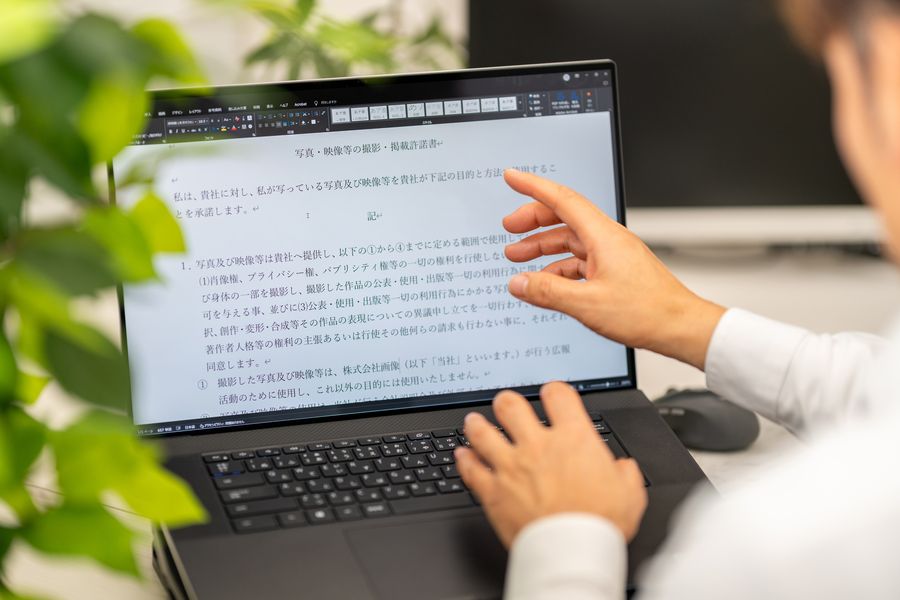 原稿の校正・配信前プレビューをご確認いただくイメージ